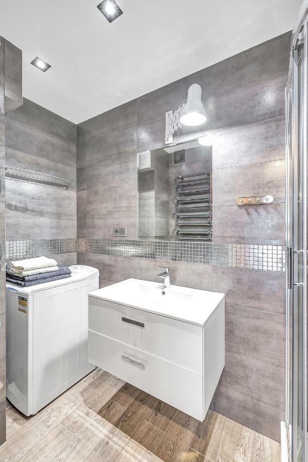 Orion Downtown Apartment By Pinpoint Lódź Exterior foto